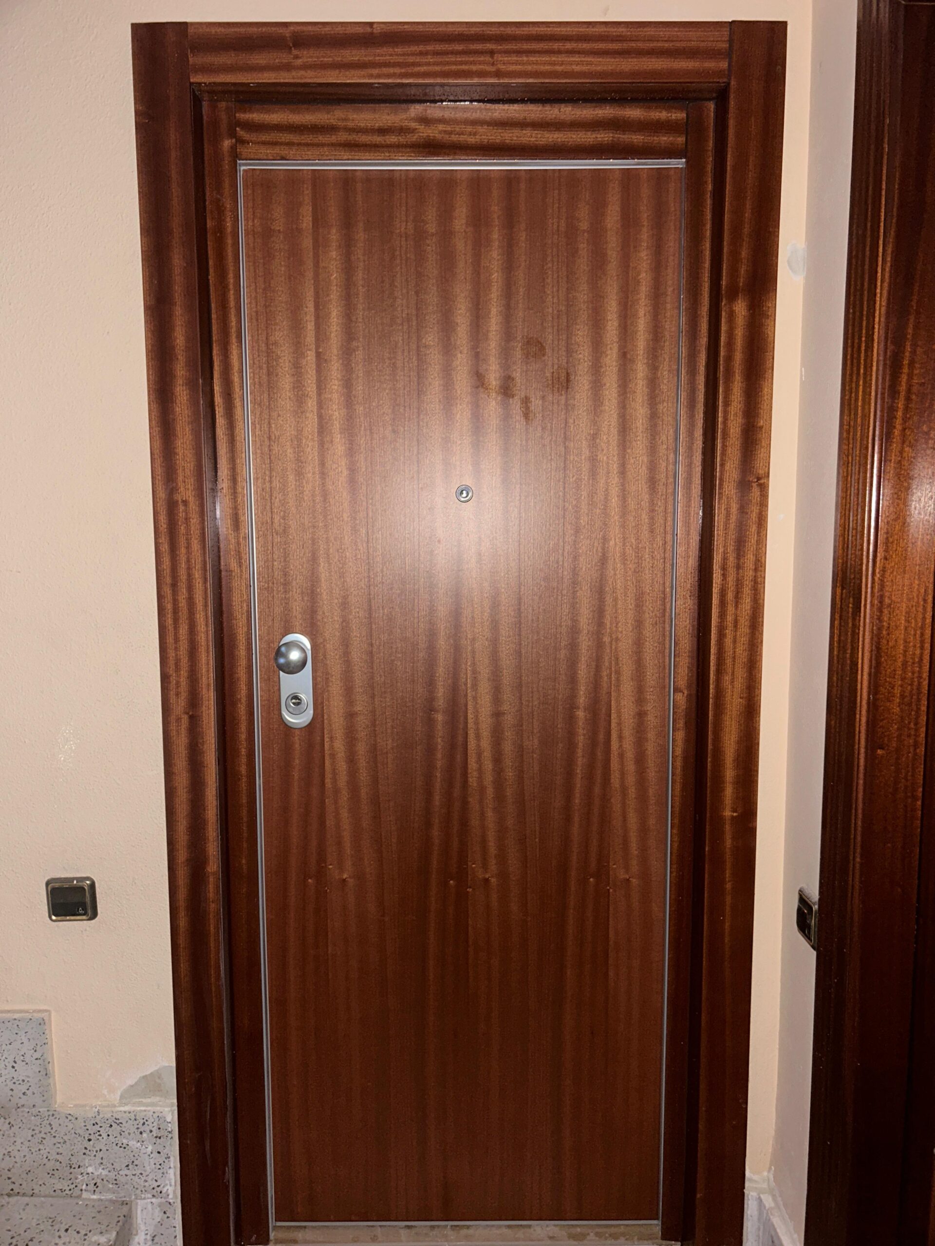 Instalación de puerta PVC Proline